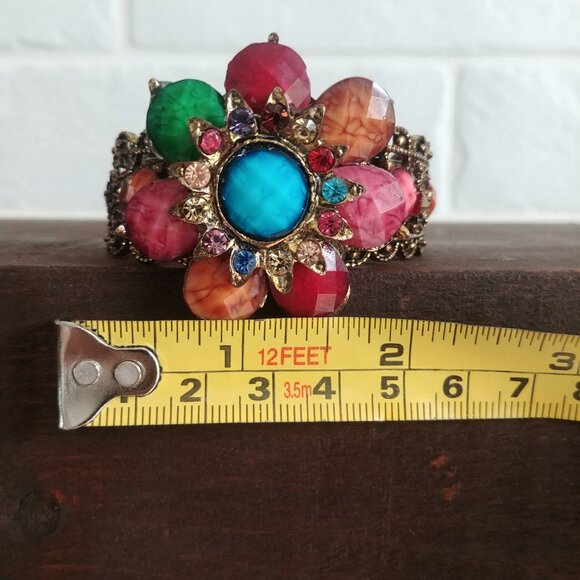 Women's colourful large flower intricate cuff bracelet brass multicolour stones - Picture 11 of 11